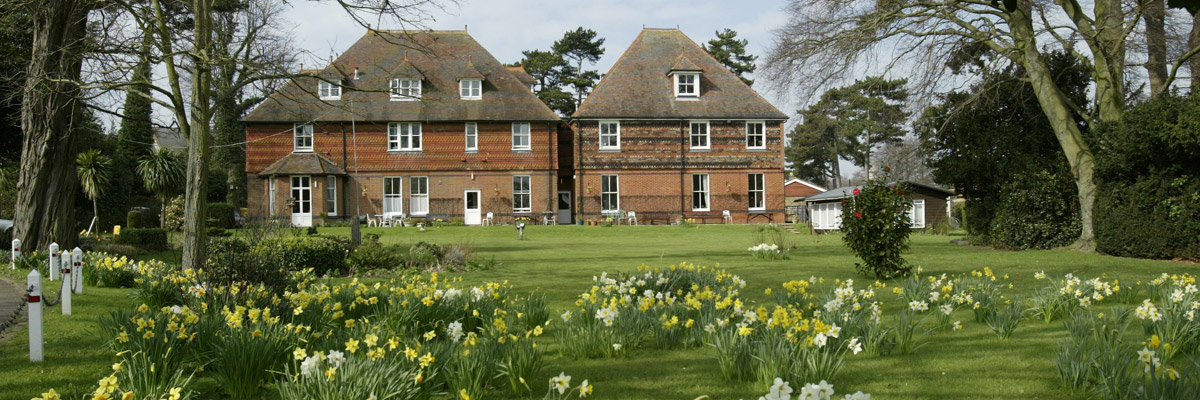 The RedHouse Nursing Home Canterbury